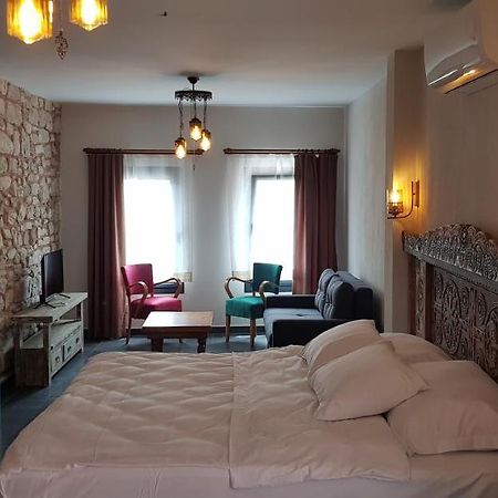 Chakra Suites Urla Esterno foto