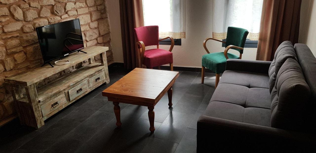Chakra Suites Urla Esterno foto